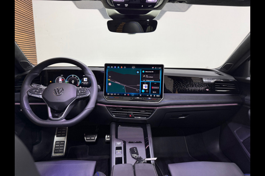 Volkswagen Passat Variant 1.5 eHybrid R-Line Black Edition|Garantie t/m 2030|Pano|272pk|Matrix LED| H&K Sound | Massage | Trekhaak