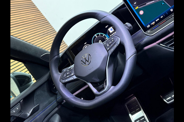 Volkswagen Passat Variant 1.5 eHybrid R-Line Black Edition|Garantie t/m 2030|Pano|272pk|Matrix LED| H&K Sound | Massage | Trekhaak