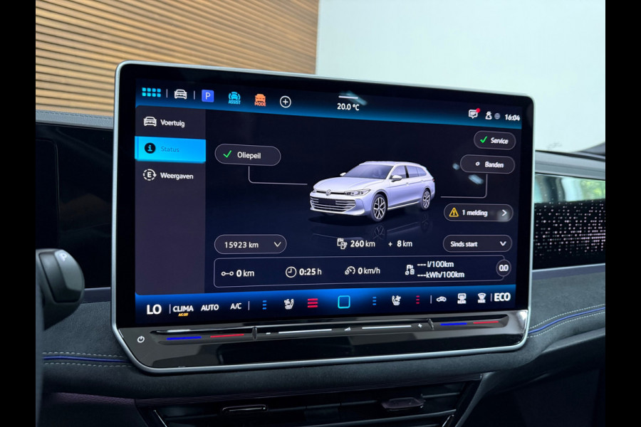 Volkswagen Passat Variant 1.5 eHybrid R-Line Black Edition|Garantie t/m 2030|Pano|272pk|Matrix LED| H&K Sound | Massage | Trekhaak