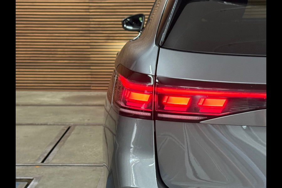 Volkswagen Passat Variant 1.5 eHybrid R-Line Black Edition|Garantie t/m 2030|Pano|272pk|Matrix LED| H&K Sound | Massage | Trekhaak