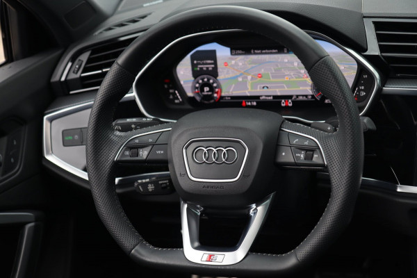 Audi Q3 45 TFSI Quattro 3x S-Line / PANO / B&O / ACC / KEYLESS / CAMERA / ELEK-STOELEN / VIRTUAL