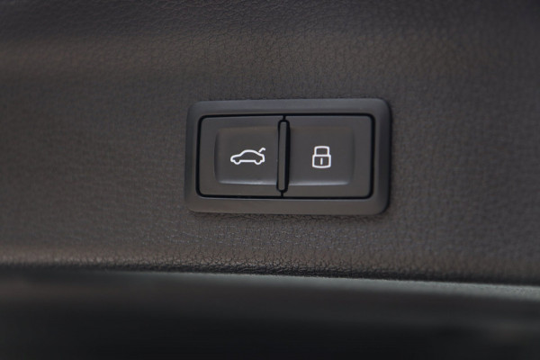 Audi Q3 45 TFSI Quattro 3x S-Line / PANO / B&O / ACC / KEYLESS / CAMERA / ELEK-STOELEN / VIRTUAL