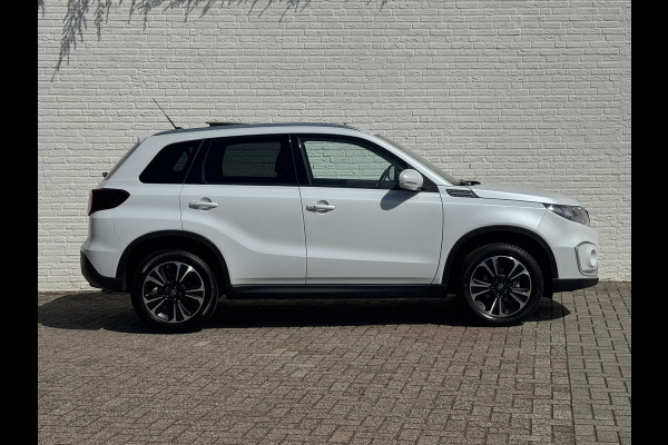 Suzuki Vitara 1.5 Hybrid Panorama Full led Automaat Camera+Pdc Stoelverwarming Adapt. Cruise Navi