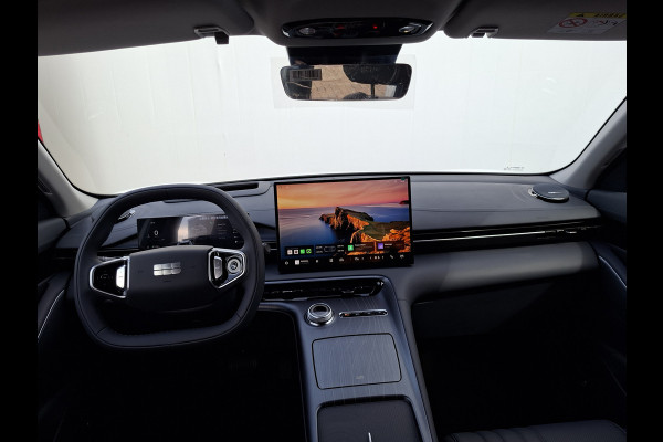 GEELY E5 Max+ 68 kWh V2L Massage Koel+Verw Pano HeadUp FLYME