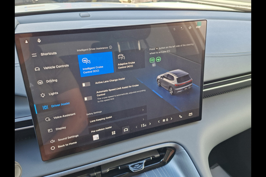 GEELY E5 Max+ 68 kWh V2L Massage Koel+Verw Pano HeadUp FLYME