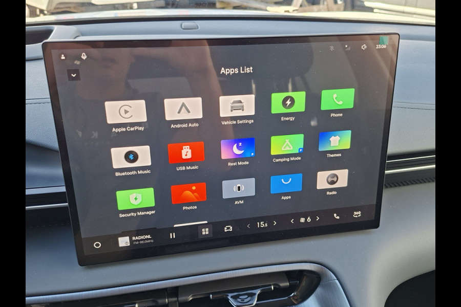 GEELY E5 Max+ 68 kWh V2L Massage Koel+Verw Pano HeadUp FLYME