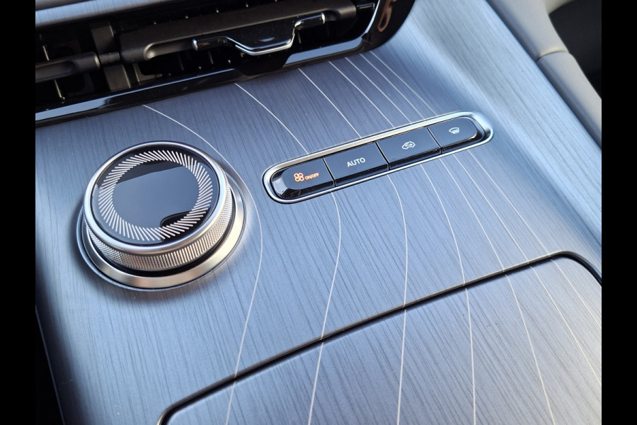 GEELY E5 Max+ 68 kWh V2L Massage Koel+Verw Pano HeadUp FLYME