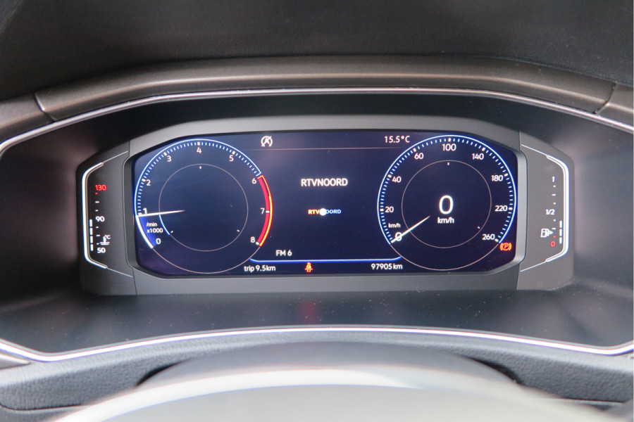 Volkswagen T-Roc 1.0 TSI 85kw 116pk Style Led, Virtual Cockpit, LMV, Camera , Trekhaak afneembaar, DAB+ ,Navigatie via Carplay, PDC etc.