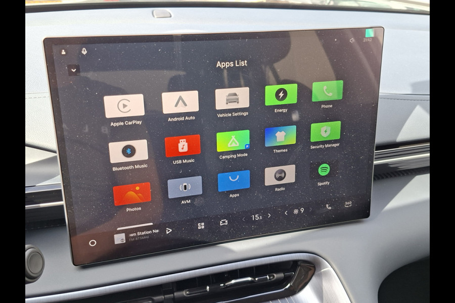 GEELY E5 Pro+ 68 kWh V2L Long Range Adapt.Cruise Memory Frost grey
