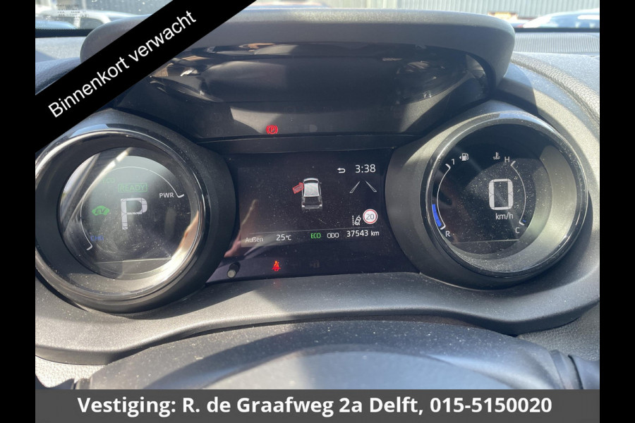 Toyota Yaris 1.5 Hybrid Executive Bi-Tone | Stoelverwarming | Navigatie | Parkeersenoren | Apple Carplay/Android Auto