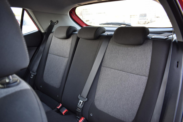 Kia Stonic 1.0 T-GDi DynamicLine | Apple CarPlay | Camera | Cruise | Airco
