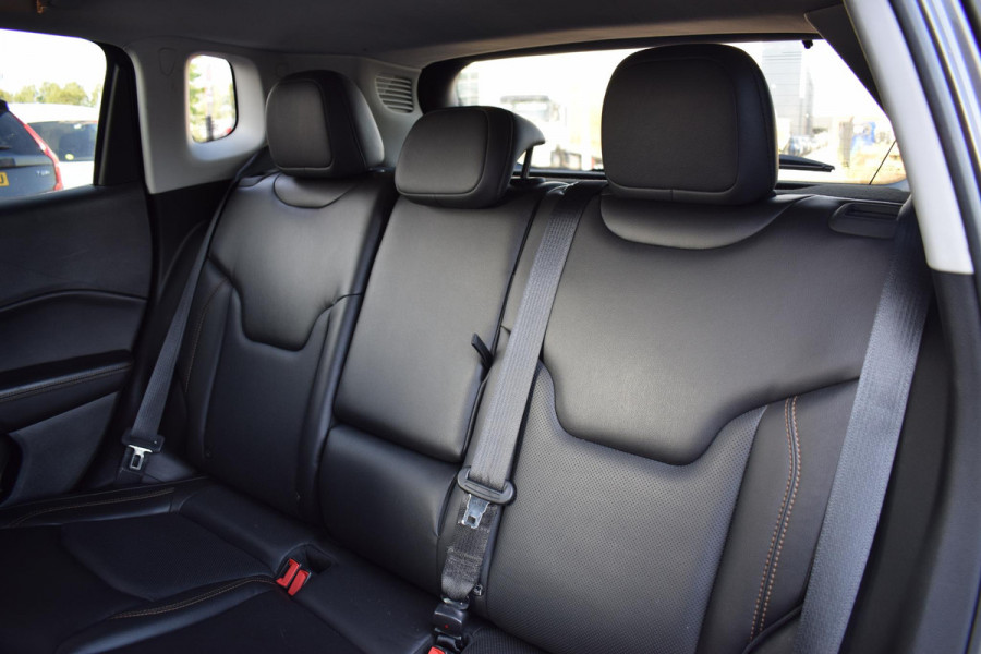 Jeep Compass 1.4 MultiAir Limited | Trekhaak | Leer | Beats | Memory | Camera
