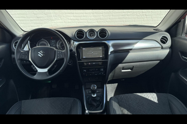 Suzuki Vitara 1.4 Boosterjet AllGrip Adaptive cruise Climate control Panoramadak Apple / Android Navigatie