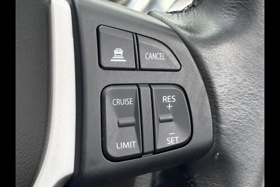 Suzuki Vitara 1.4 Boosterjet AllGrip Adaptive cruise Climate control Panoramadak Apple / Android Navigatie