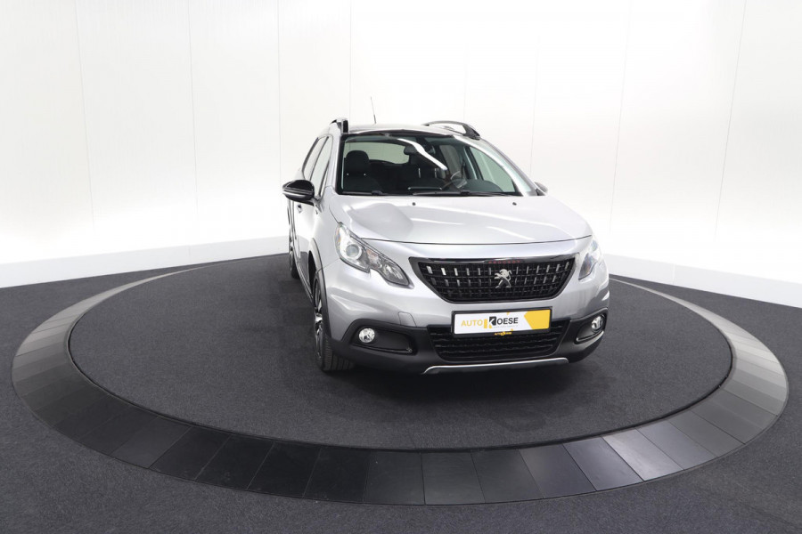 Peugeot 2008 PureTech 110 EAT6 GT-Line | Trekhaak | Panoramadak | Apple Carplay | Parkeersensoren