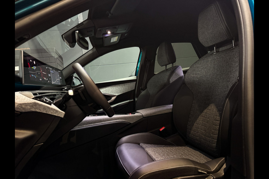 Peugeot 3008 1.6 plug-in Hybrid 195 Allure 195PK | Trekhaak | 360 | ACC | Keyless | LED | Ingaro Blue | 11/25