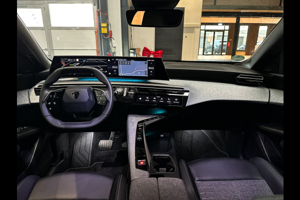 Peugeot 3008 1.6 plug-in Hybrid 195 Allure 195PK | Trekhaak | 360 | ACC | Keyless | LED | Ingaro Blue | 11/25