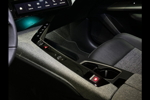 Peugeot 3008 1.6 plug-in Hybrid 195 Allure 195PK | Trekhaak | 360 | ACC | Keyless | LED | Ingaro Blue | 11/25