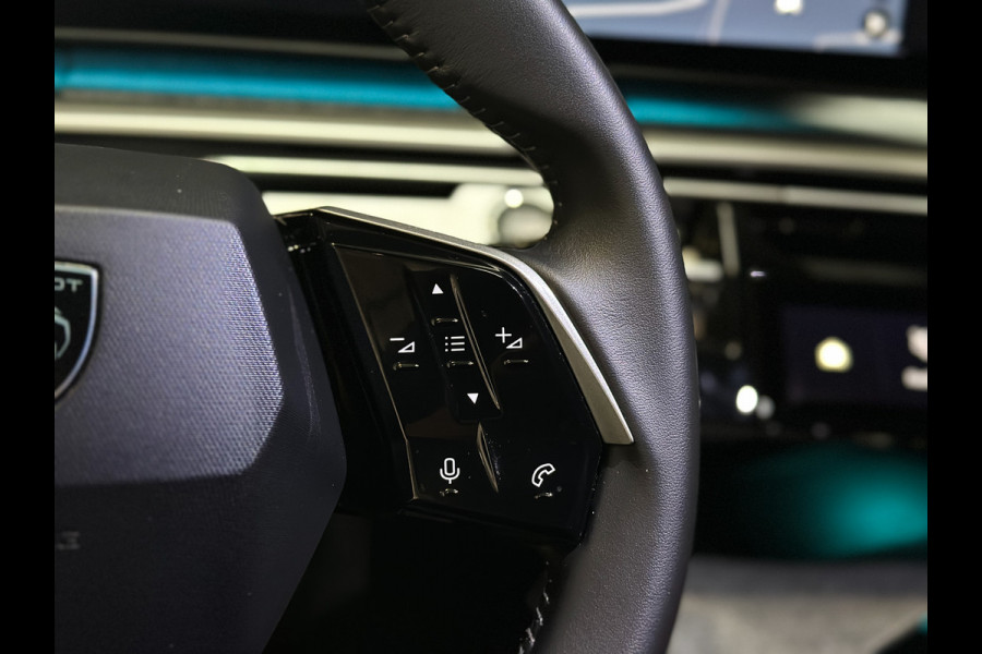 Peugeot 3008 1.6 plug-in Hybrid 195 Allure 195PK | Trekhaak | 360 | ACC | Keyless | LED | Ingaro Blue | 11/25