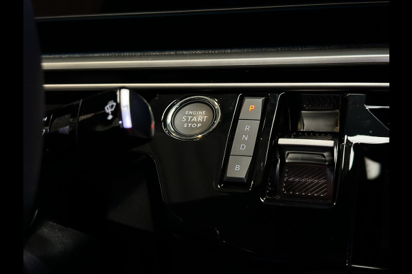 Peugeot 3008 1.6 plug-in Hybrid 195 Allure 195PK | Trekhaak | 360 | ACC | Keyless | LED | Ingaro Blue | 11/25