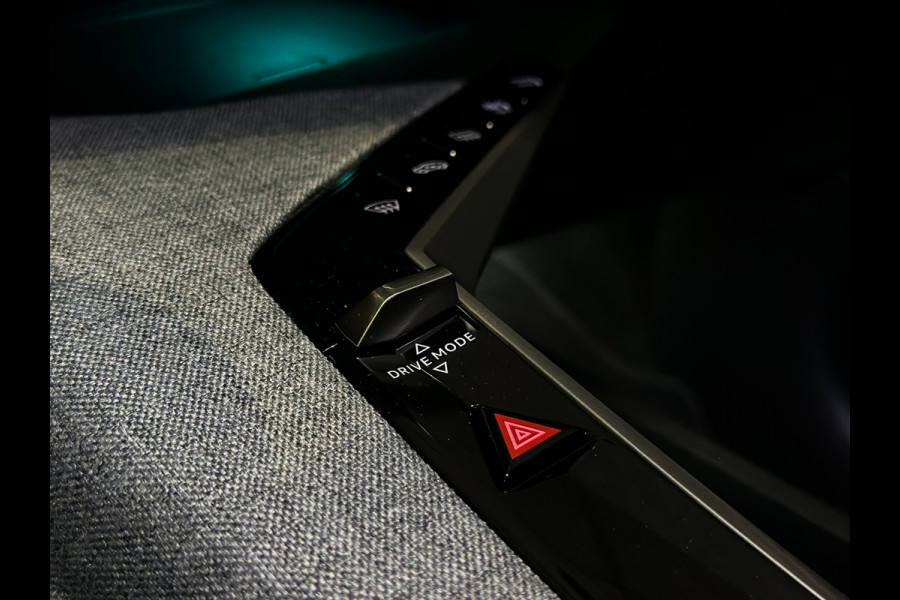 Peugeot 3008 1.6 plug-in Hybrid 195 Allure 195PK | Trekhaak | 360 | ACC | Keyless | LED | Ingaro Blue | 11/25