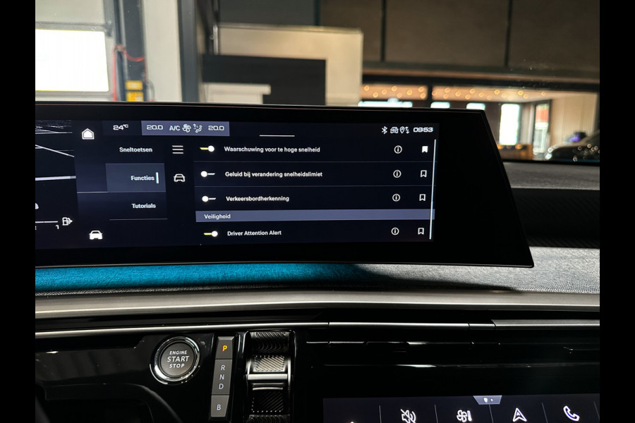 Peugeot 3008 1.6 plug-in Hybrid 195 Allure 195PK | Trekhaak | 360 | ACC | Keyless | LED | Ingaro Blue | 11/25