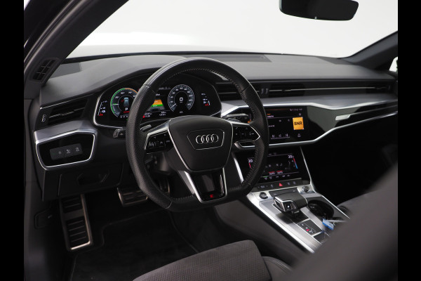 Audi A6 Avant 55 TFSI e quattro Competition | Leder/Alcantara | Memory | Cruise | PDC | Donkere Hemel | Sportstuur | Carplay