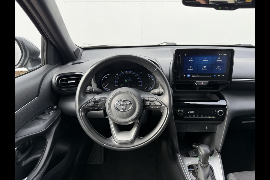 Toyota Yaris Cross 1.5 Hybrid Team D | ACC | CarPlay | Camera | Keyless | 17 inch