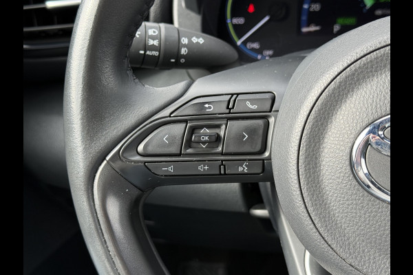 Toyota Yaris Cross 1.5 Hybrid Team D | ACC | CarPlay | Camera | Keyless | 17 inch