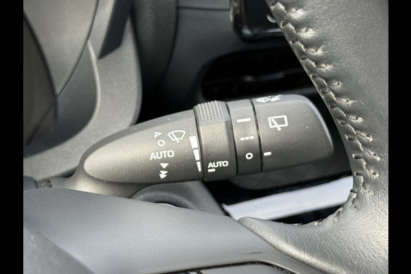 Toyota Yaris Cross 1.5 Hybrid Team D | ACC | CarPlay | Camera | Keyless | 17 inch