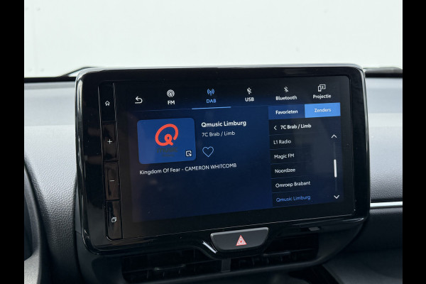 Toyota Yaris Cross 1.5 Hybrid Team D | ACC | CarPlay | Camera | Keyless | 17 inch