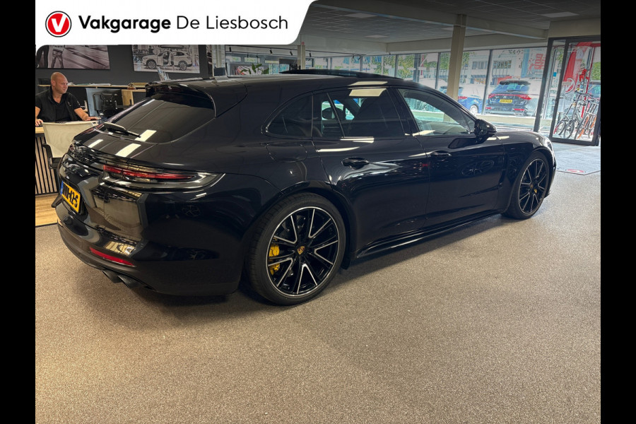 Porsche Panamera Sport Turismo 4.0 Turbo S E-Hybrid / pano / leer / keramisch/ Bose / softclose / sportchrono