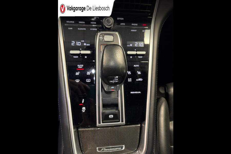 Porsche Panamera Sport Turismo 4.0 Turbo S E-Hybrid / pano / leer / keramisch/ Bose / softclose / sportchrono
