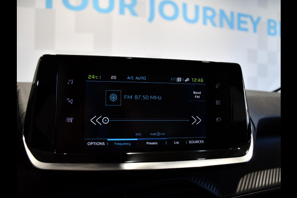 Peugeot e-208 EV Active Pack 50 kWh .