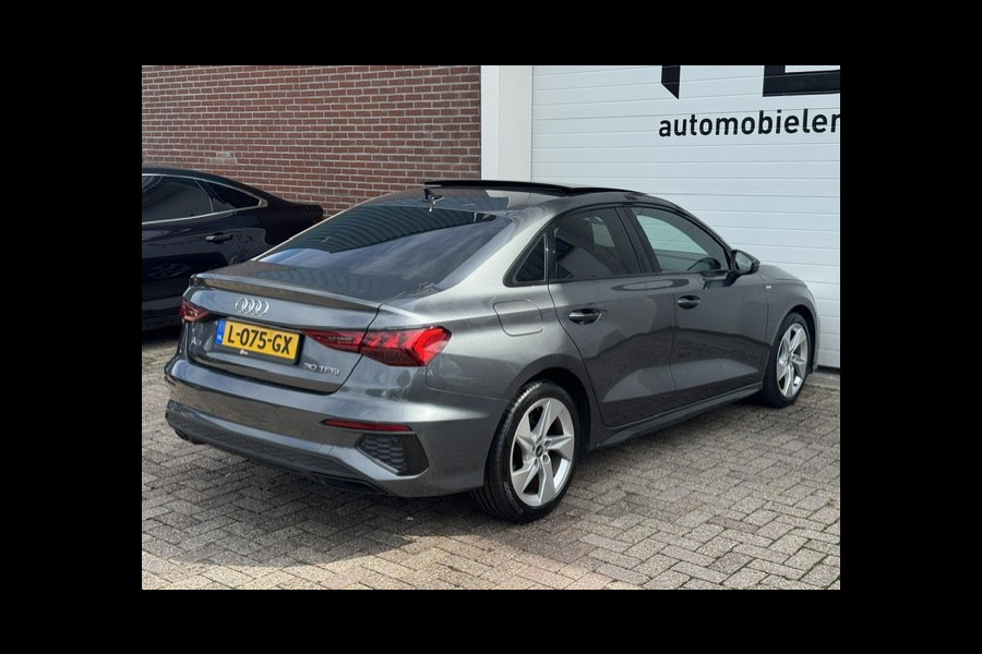 Audi A3 Limousine 30 TFSI S edition -Panorama-Virtual-Matrix