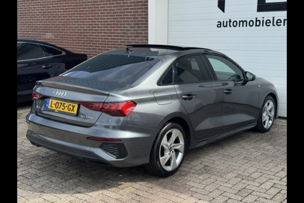 Audi A3 Limousine 30 TFSI S edition -Panorama-Virtual-Matrix