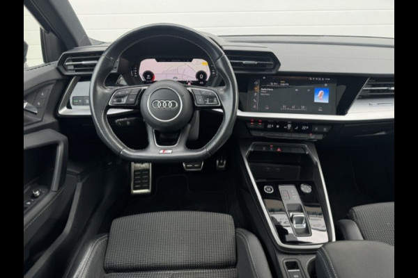 Audi A3 Limousine 30 TFSI S edition -Panorama-Virtual-Matrix