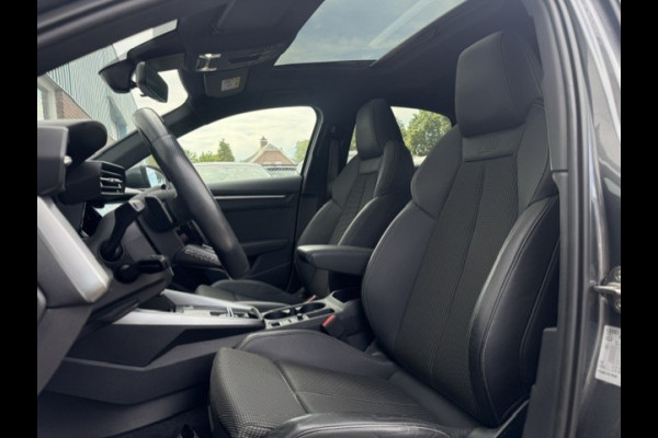 Audi A3 Limousine 30 TFSI S edition -Panorama-Virtual-Matrix