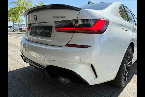 BMW 3-serie 330e High Executive M Performance CARBON 360º
