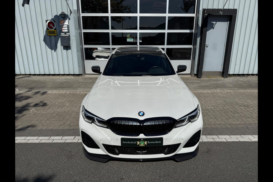 BMW 3-serie 330e High Executive M Performance CARBON 360º