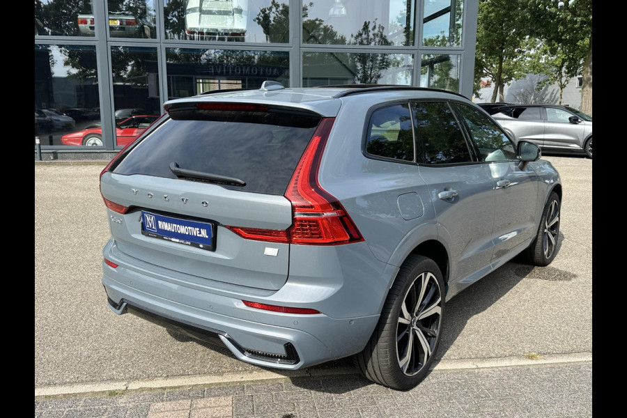 Volvo XC60 2.0 T8 Plug-in hybrid AWD Ultra Dark SOH 100% | 21'' INCH WIELEN | HARMAN KARDON | MEM. SEATS | VOOR & ACHTER STOELEN VERWARMD | STUURWIEL VERWARMD | PANO | KEYLESS | DODE HOEK | RIJKLAAR + 12 MND BOVAG GARANTIE |