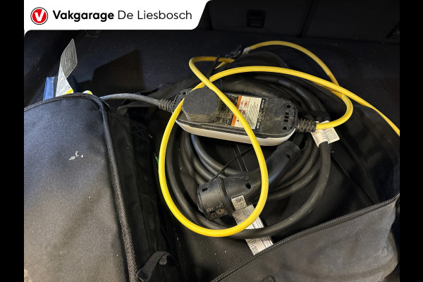 Volkswagen Touareg 3.0 TSi eHybrid 4MOTION R/pano/leer/trekhaak/luchtvering/camera/