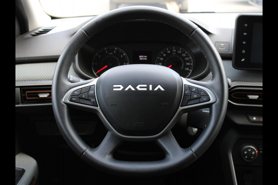 Dacia SANDERO Stepway 1.0 TCe 90 Extreme | AUTOMAAT | APPLE CARPLAY | NAVIGATIE | DODE HOEK DETECTIE |