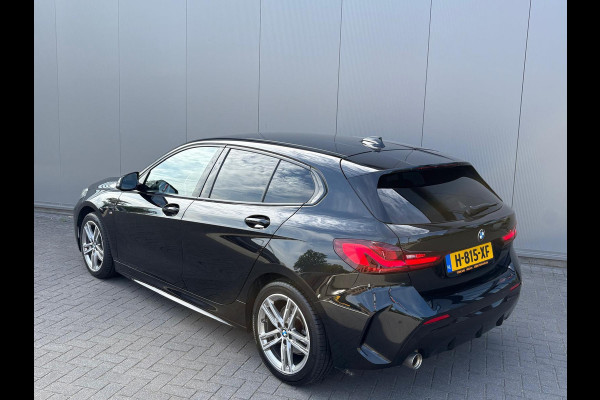 BMW 1-serie 118i 140PK Automaat Executive Edition M-Sport Sportstoelen/Parkeerhulp/Navigatie/Cruise-control