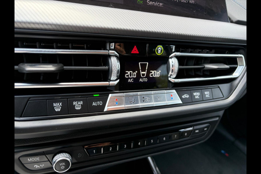 BMW 1-serie 118i 140PK Automaat Executive Edition M-Sport Sportstoelen/Parkeerhulp/Navigatie/Cruise-control