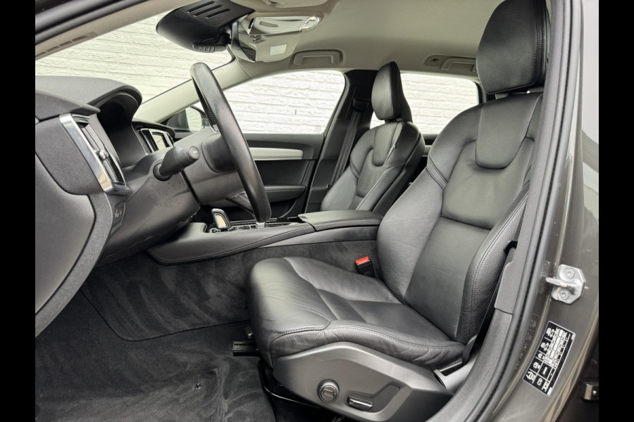 Volvo V90 2.0 T6 PHEV AWD SOH85% Automaat Adaptive cruise Climate Stuur-stoelverwarming Leer Apple / Android Dodehoekdetectie