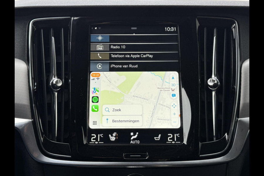 Volvo V90 2.0 T6 PHEV AWD SOH85% Automaat Adaptive cruise Climate Stuur-stoelverwarming Leer Apple / Android Dodehoekdetectie