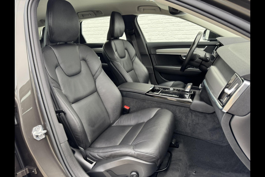 Volvo V90 2.0 T6 PHEV AWD SOH85% Automaat Adaptive cruise Climate Stuur-stoelverwarming Leer Apple / Android Dodehoekdetectie