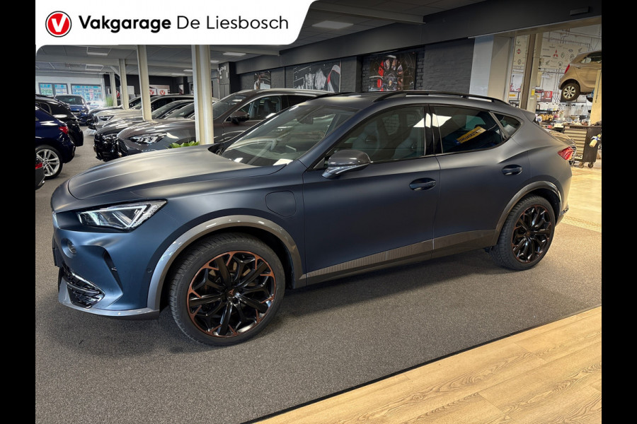 CUPRA Formentor 1.4 e-Hybrid VZ Copper Edition / pano / memory / carplay / beats / carbon / camera