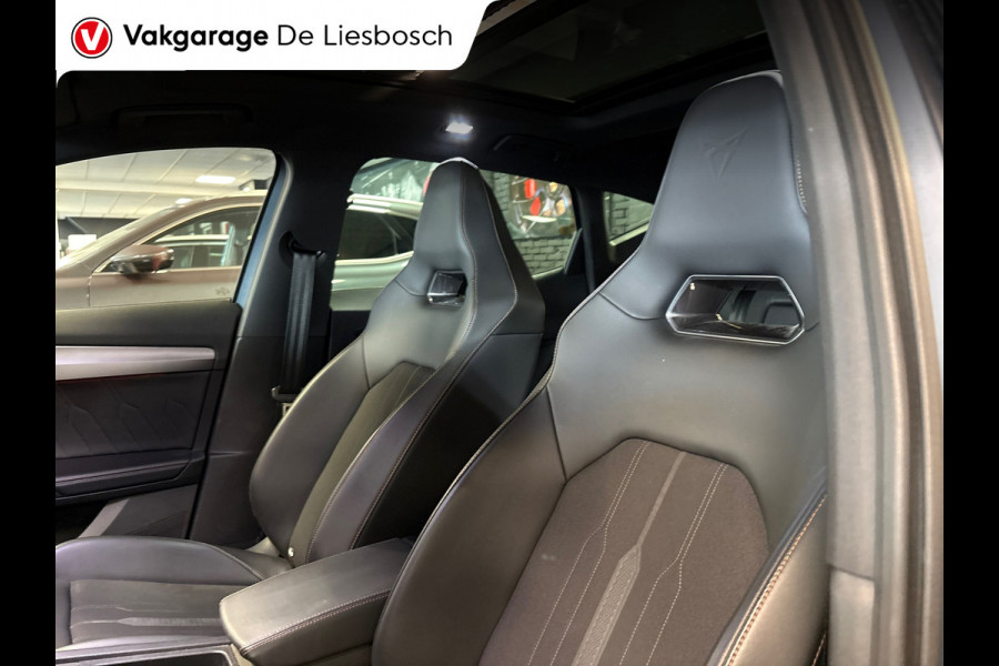 CUPRA Formentor 1.4 e-Hybrid VZ Copper Edition / pano / memory / carplay / beats / carbon / camera